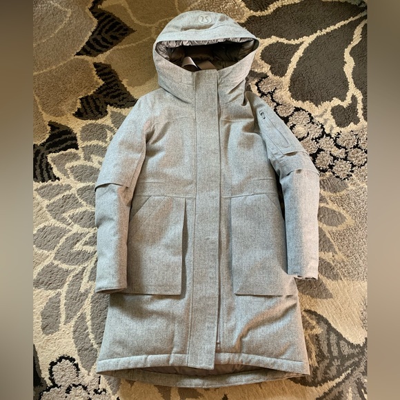 Lululemon winter Parker sz6 wool* - Picture 4 of 10
